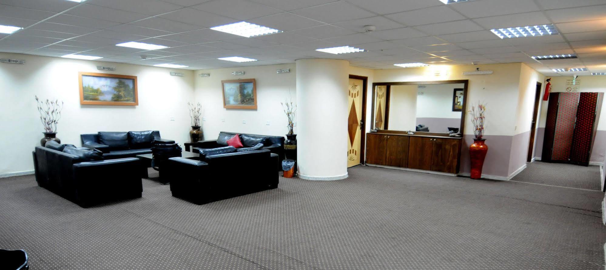 Casablanca Hotel Ramallah Exterior foto